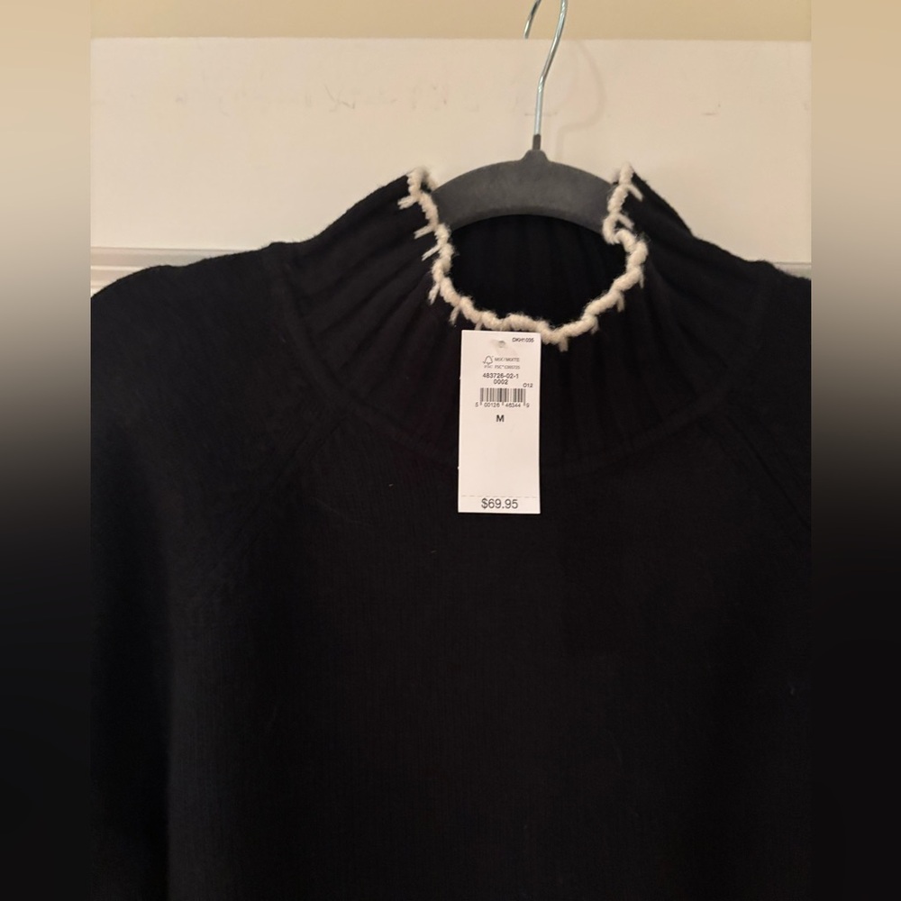 GAP Black Turtleneck Sweater